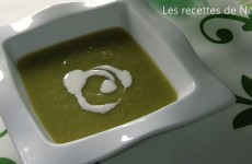 Soupe d’asperges blanches et vertes