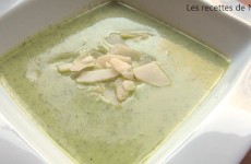 Velouté de courgettes au curry