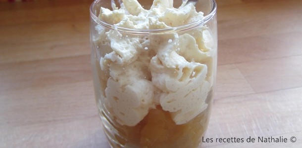 Verrine de poires caramélisées et mousse de foie gras