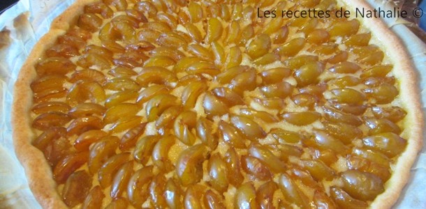 Tarte amandine aux reines-claudes