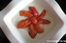 Abricots rôtis au romarin sur lit de fromage blanc